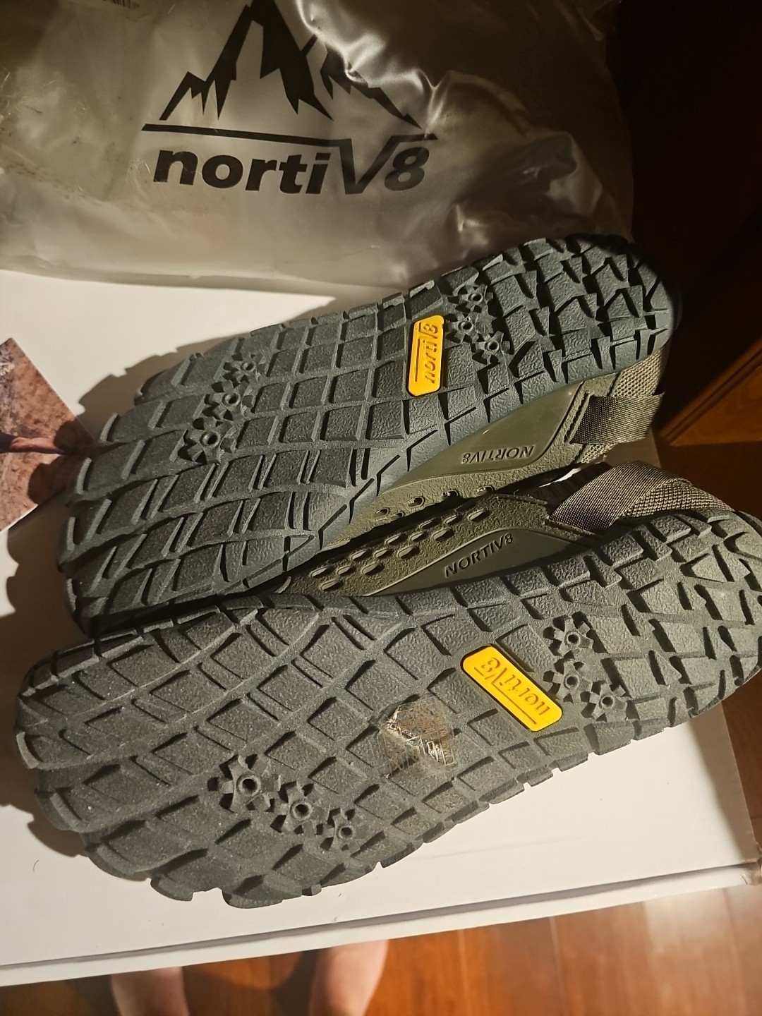 NORTIV 8 Men’s Water Shoes Quick Dry Barefoot Swim Diving Surf Aqua Water Sports