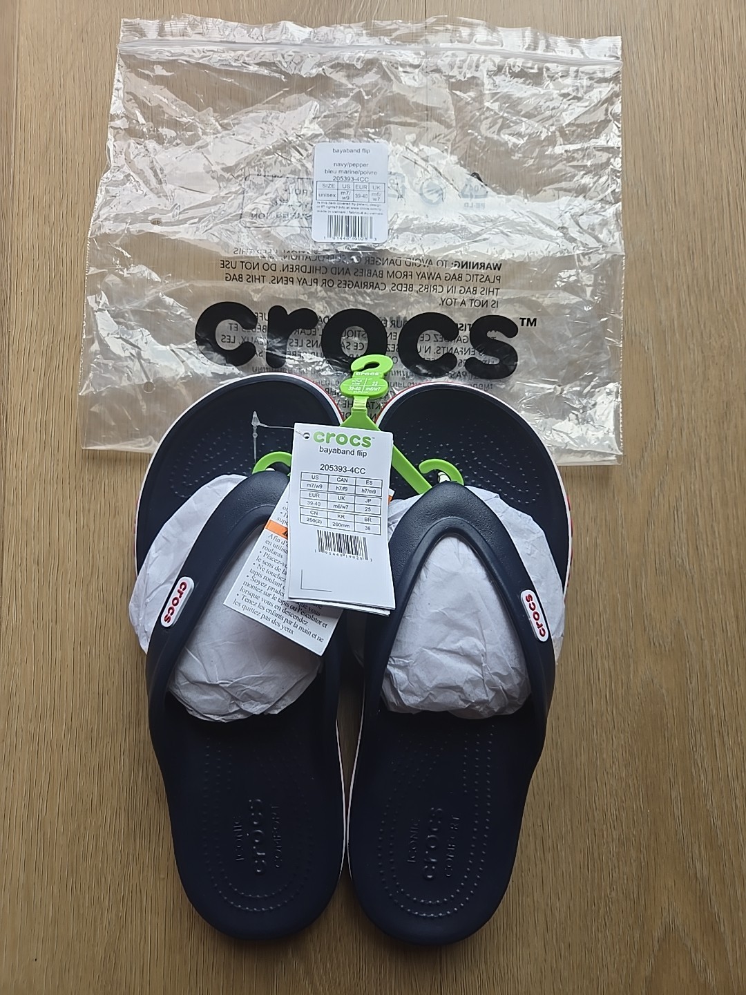CROCS 205393-4CC Unisex-Adults Bayaband Flip Flops in Navy/Pepper – Medium m7/w9