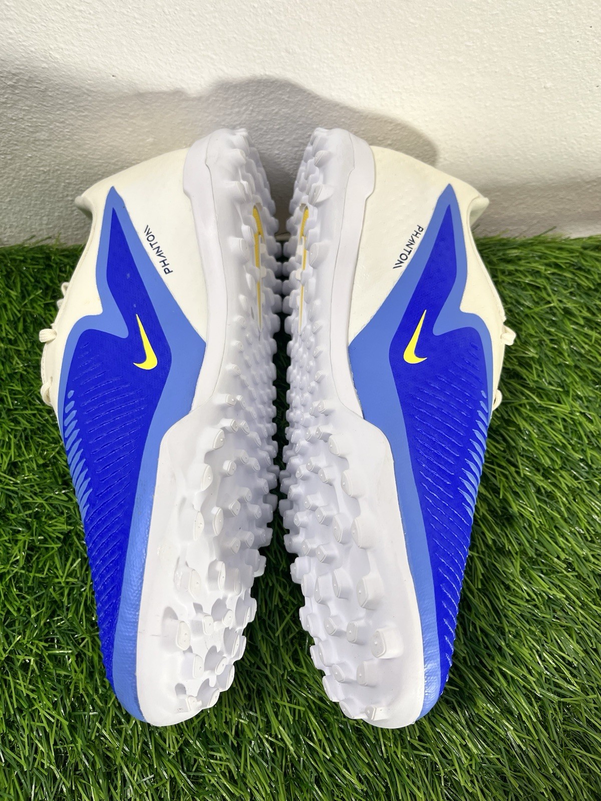 Nike Phantom 6 Abrasion Resistant Soccer Shoes Men HQ2327-400 Size M7.5/W9