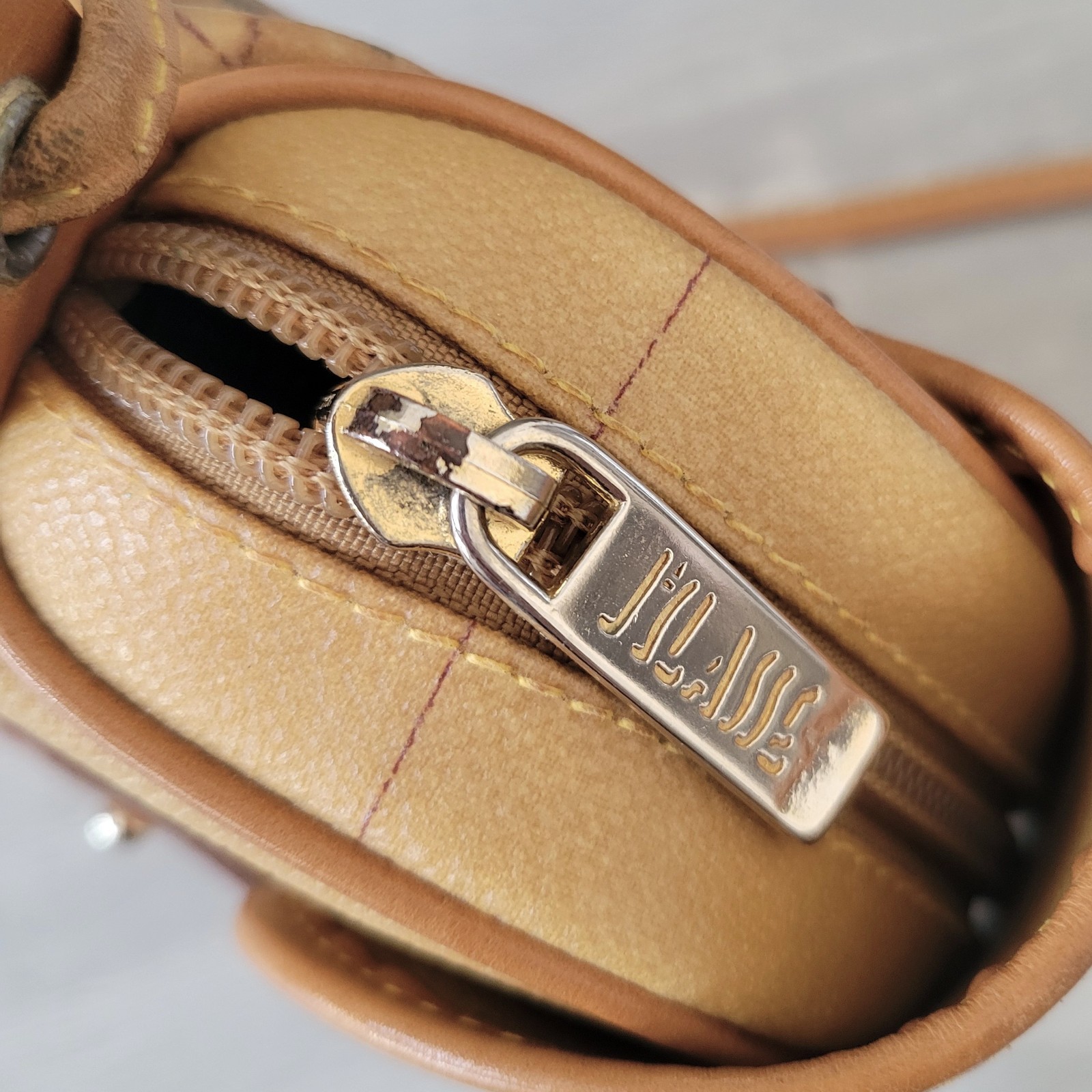 Vintage Classe Alviero Martini Geo Classic Mini Crossbody Belt Bag Map Print EUC