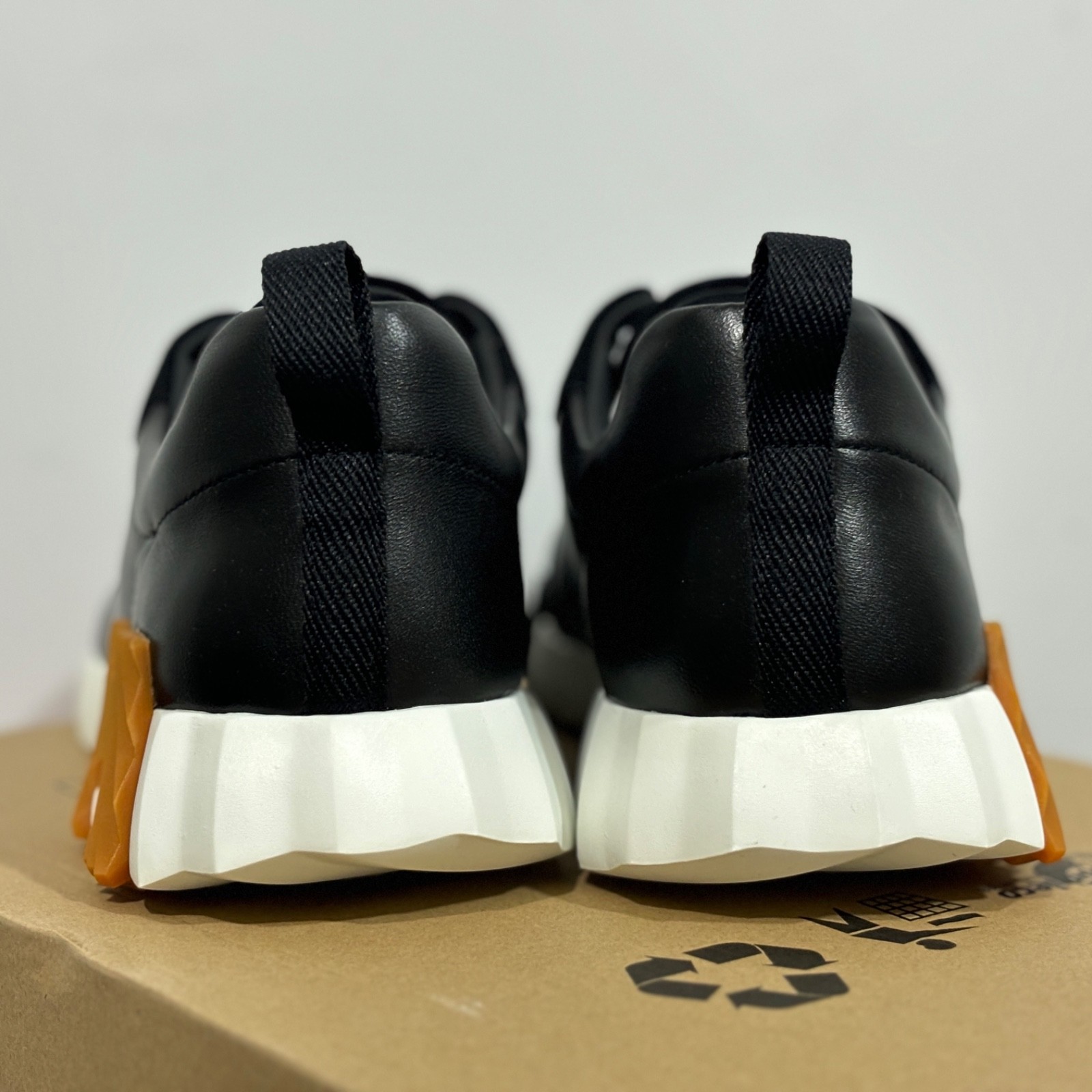 Men Hermes Bouncing Sneakers Black Leather Suede White Rubber Sole Casual Shoes