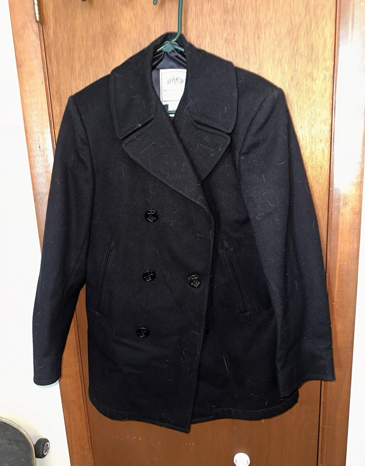 DSCP Men’s Black Pea Coat 40R Solid Button Front Lined Pockets