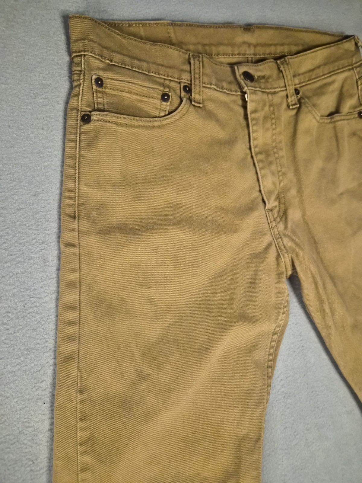 Levi’s 513’s Khaki Pants mens 32×30