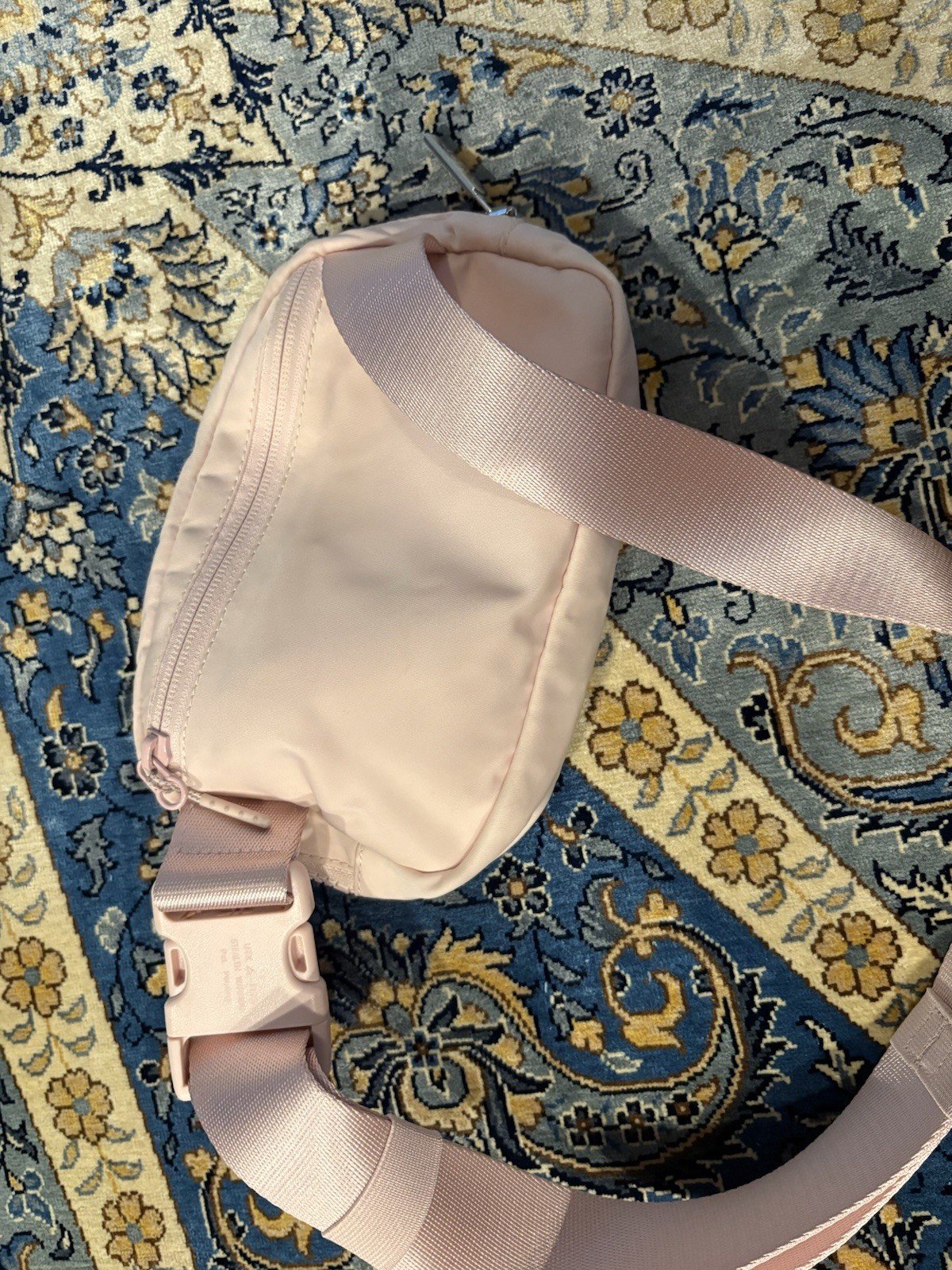 Lululemon Everywhere Belt Bag Light Pink Crossbody Waist Fanny Pack Womens
