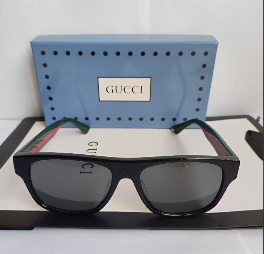 Authentic Gucci GG0340S BLACK FRONT BLACK/GREEN/RED STRIPE Gray LENS Sunglasses