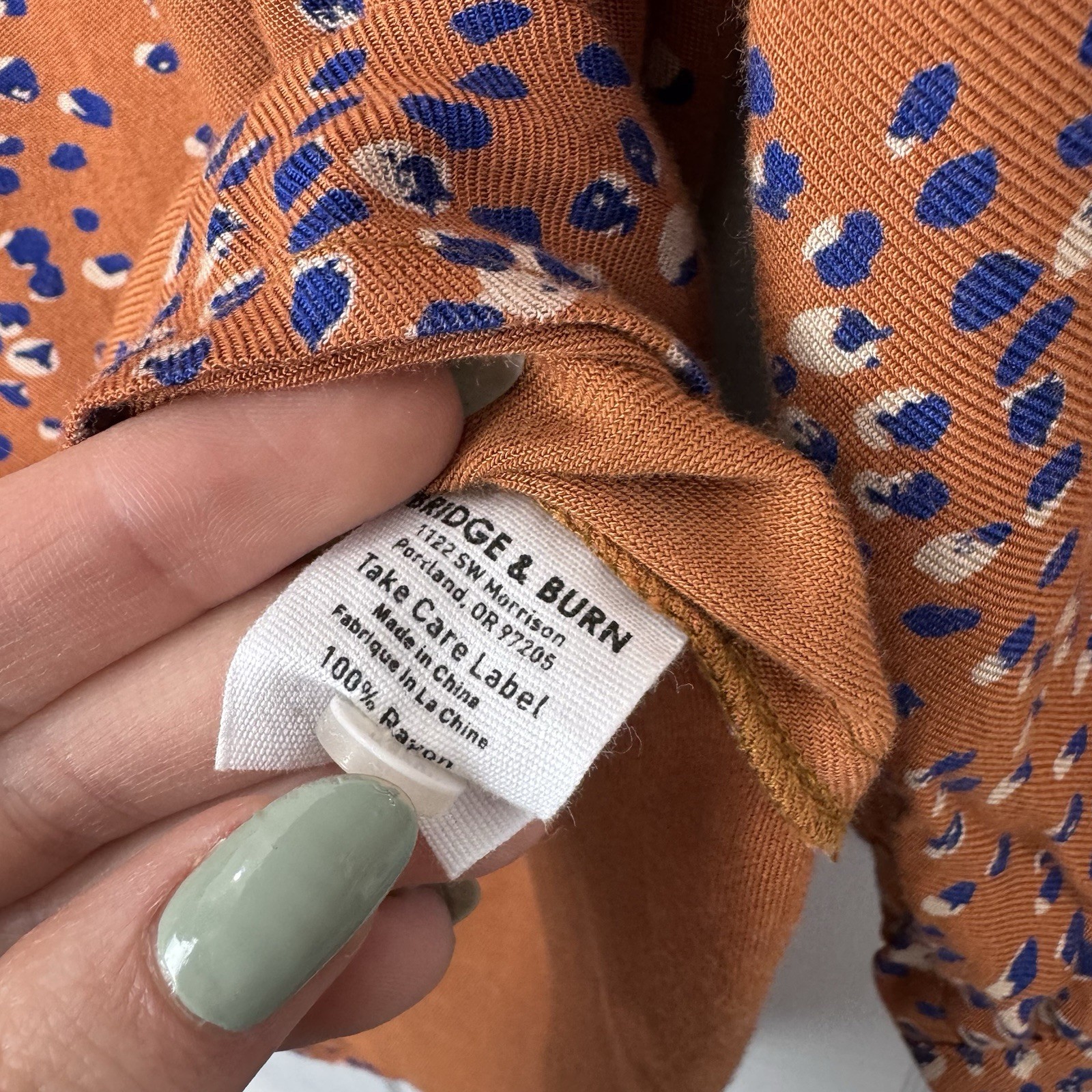 NWT Bridge & Burn Linn Top Blue Spotted Print High Low 3/4 Sleeves Loose Fit S
