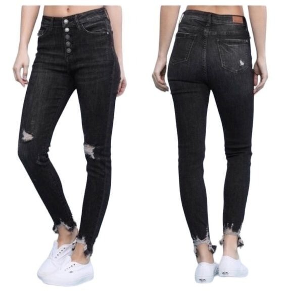 Judy Blue Black Skinny Fit Distressed Jeans Women’s 20W JB84169 Button Fly