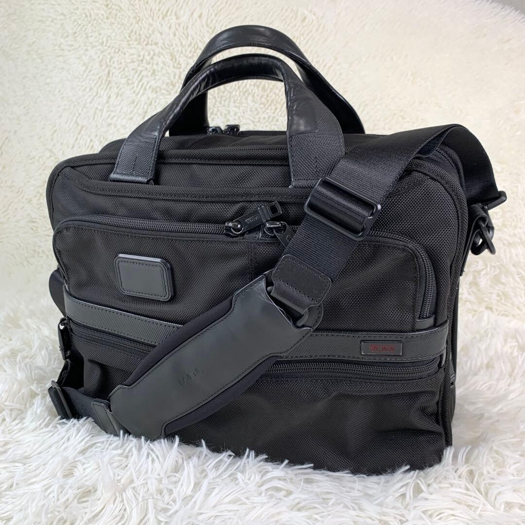 TUMI Alpha 2 26120D2 Black Nylon 2 Way Business Briefcase Bag Auth