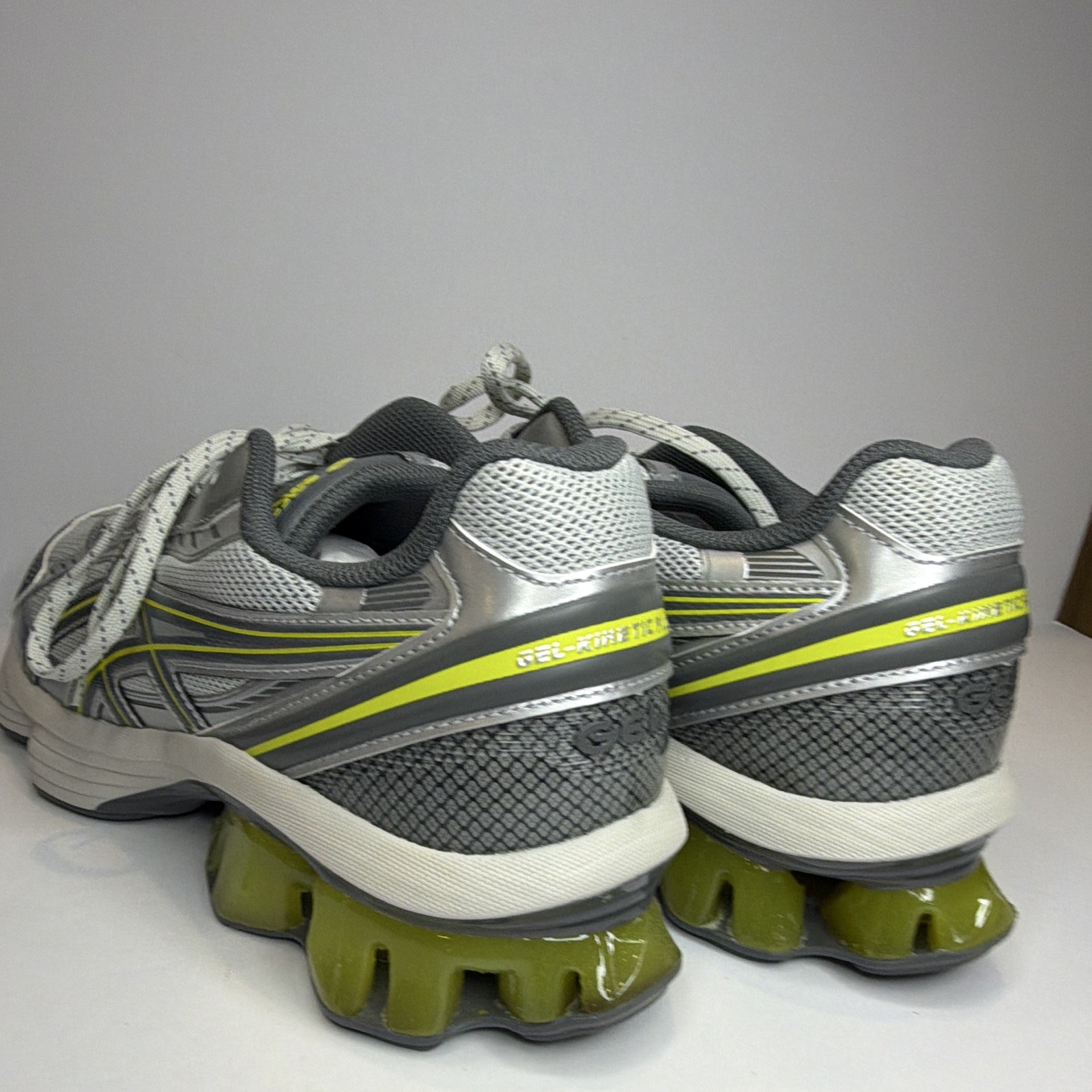 ASICS GEL-KINETIC FLUENT Men’s Sneakers Glacier Grey/Steel Grey 1203A591-020
