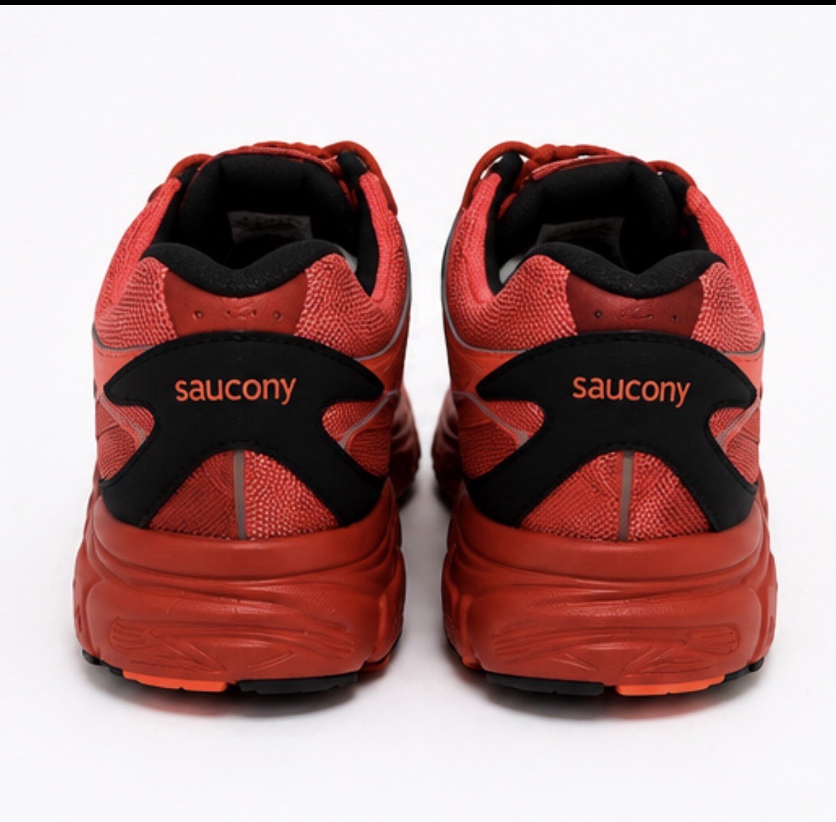 Saucony Running & Jogging Low Top Lace-Up Sneakers Orange/Black Mesh Rubber