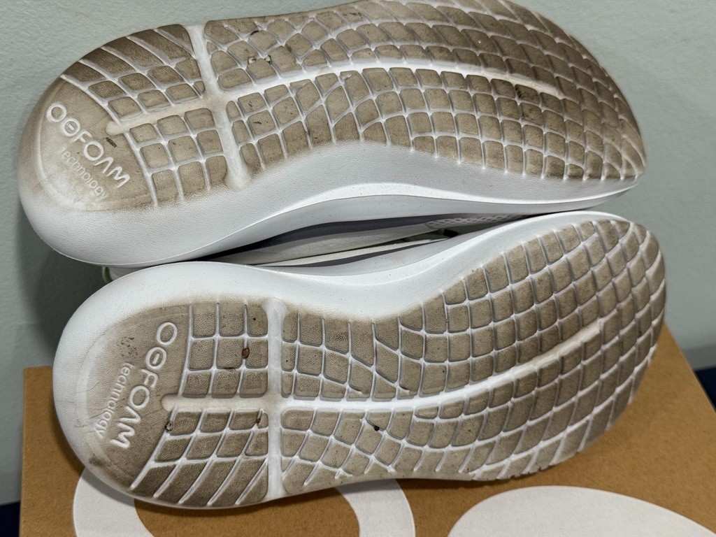 Oofos Women’s Oomy Stride Spacedust Fade Size 6