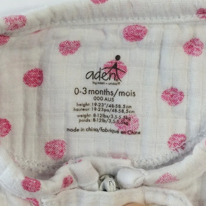 KeaBabies Soothe Zippy Swaddle Wrap 0-3M & Aden Girls Footed Sleeper 0-3M Pink