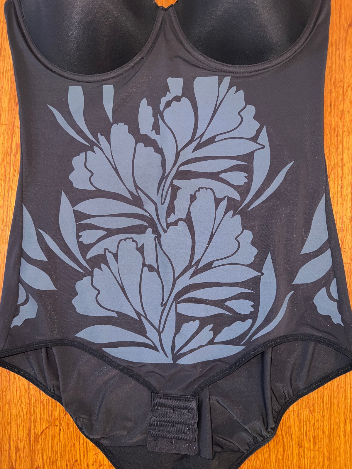 Maidenform FLS075 FitSense Extra Firm Shaping Underwire Bodysuit, Black , Sz 2XL