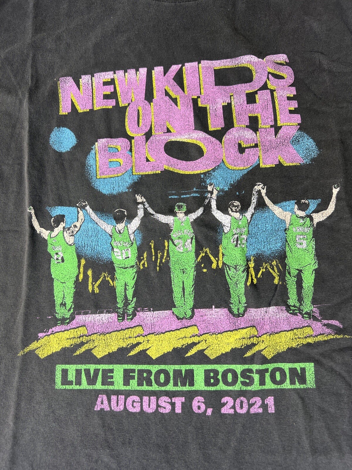 2021 New Kids on the Block Live From Boston T-shirt NKOTB Boy Band Small/Medium