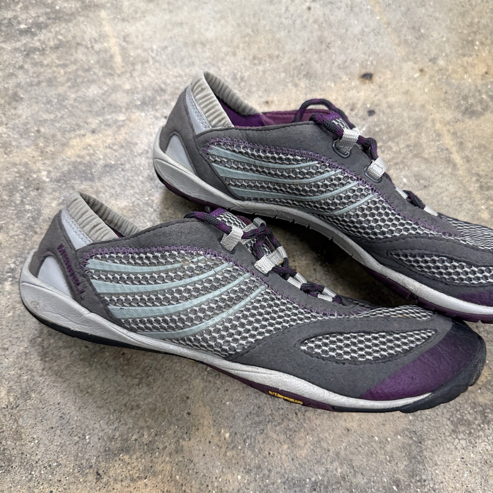 Merrell Pace Glove Dark Shadow Outdoor Hiking Shoe Womens 7.5 J68376 Gray Purple