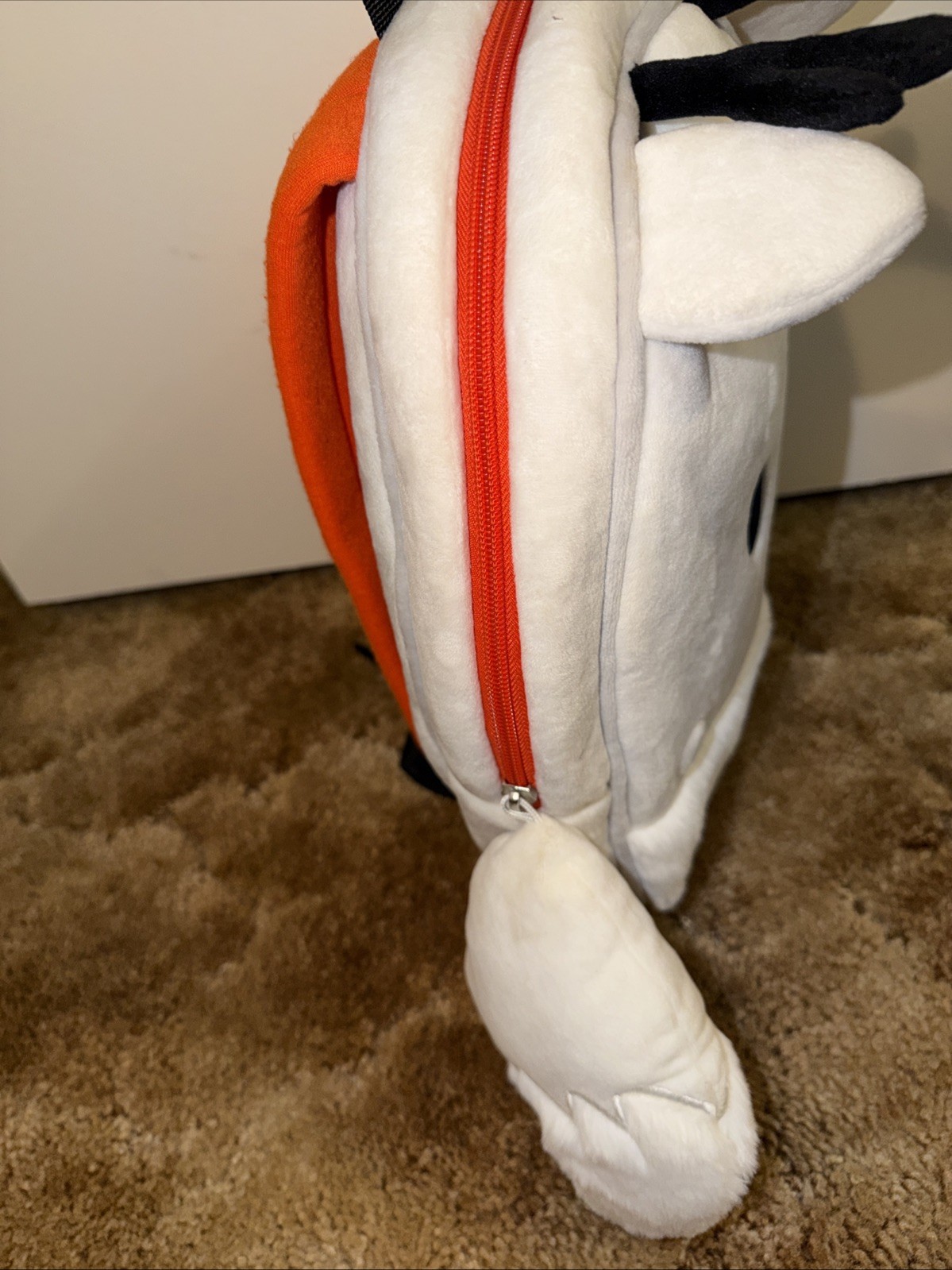 Gund Twig Hilda Fawn Deer Fox White Black Antlers Tail Netflix Plush Backpack