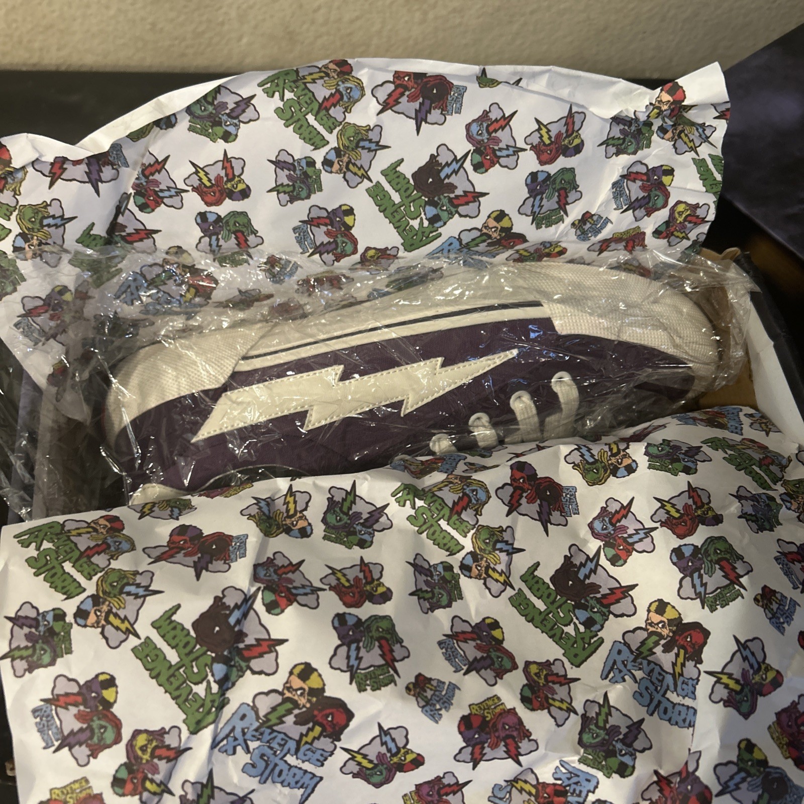 Revenge X Storm V2 Dark Violet White Sz9m Low Top Extra Laces