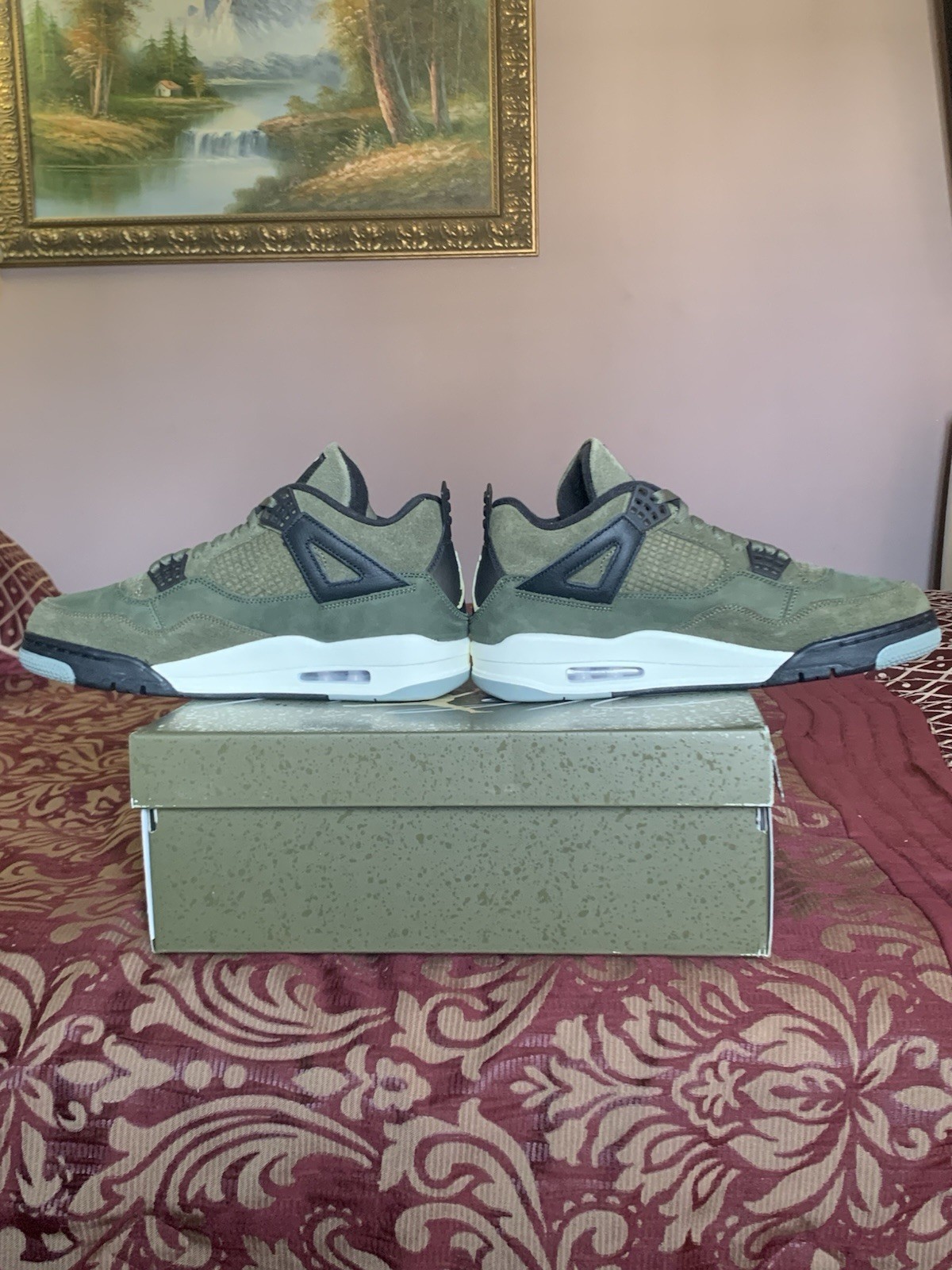 Size 10 – Jordan 4 SE Retro Low Craft – Olive W/ *FREE SHIRT INCLUDED*