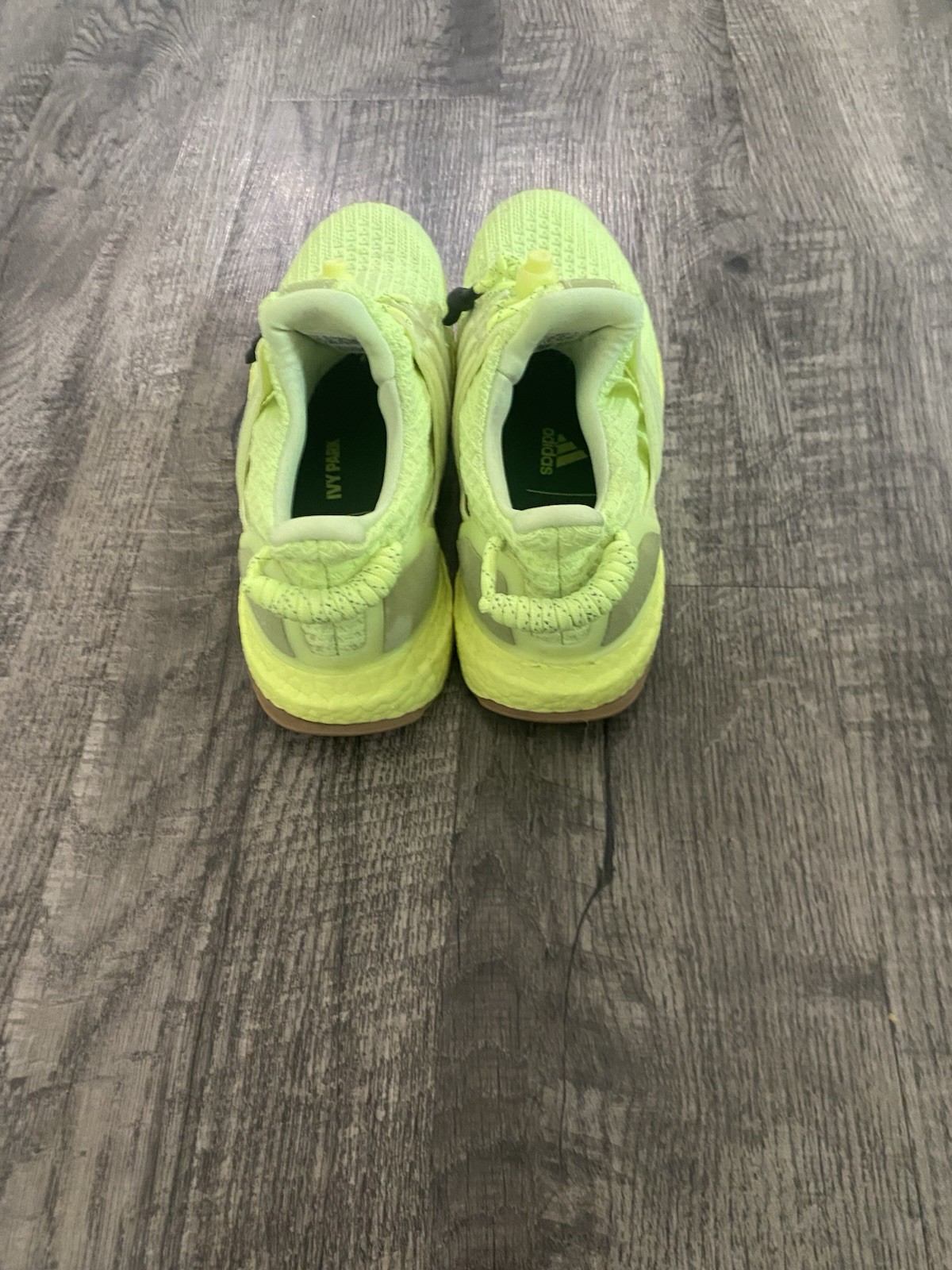 adidas Ivy Park Men’s Ultraboost Neon Green Running Shoes Size 6