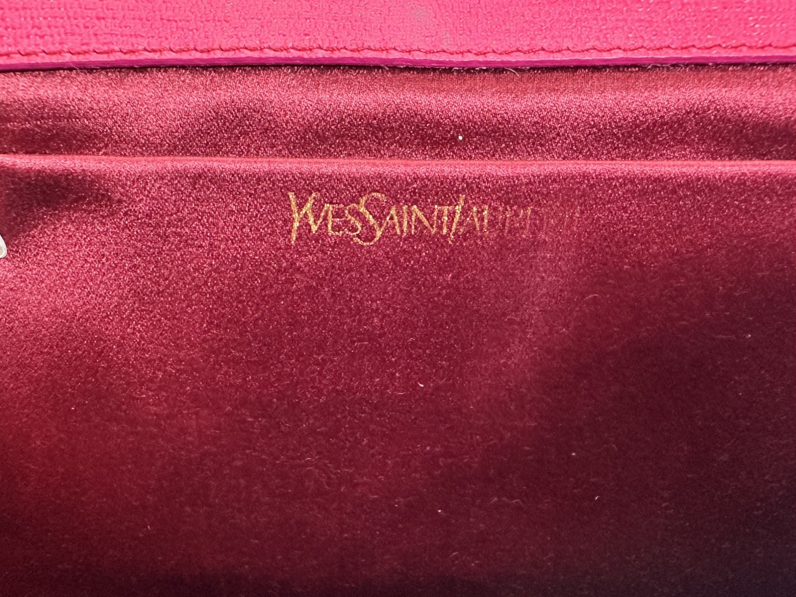 100% Authentic Saint Laurent Y Ligne Fuchsia Textured Leather Clutch COA & Chain