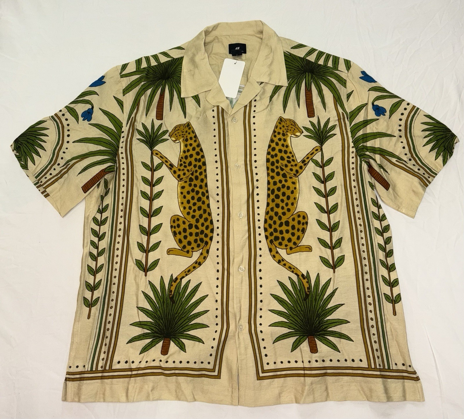 H&M RELAXED-FIT PRINTED RESORT SHIRT Size LARGE