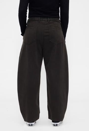 New GAP Mid Rise Twill Barrel Pants