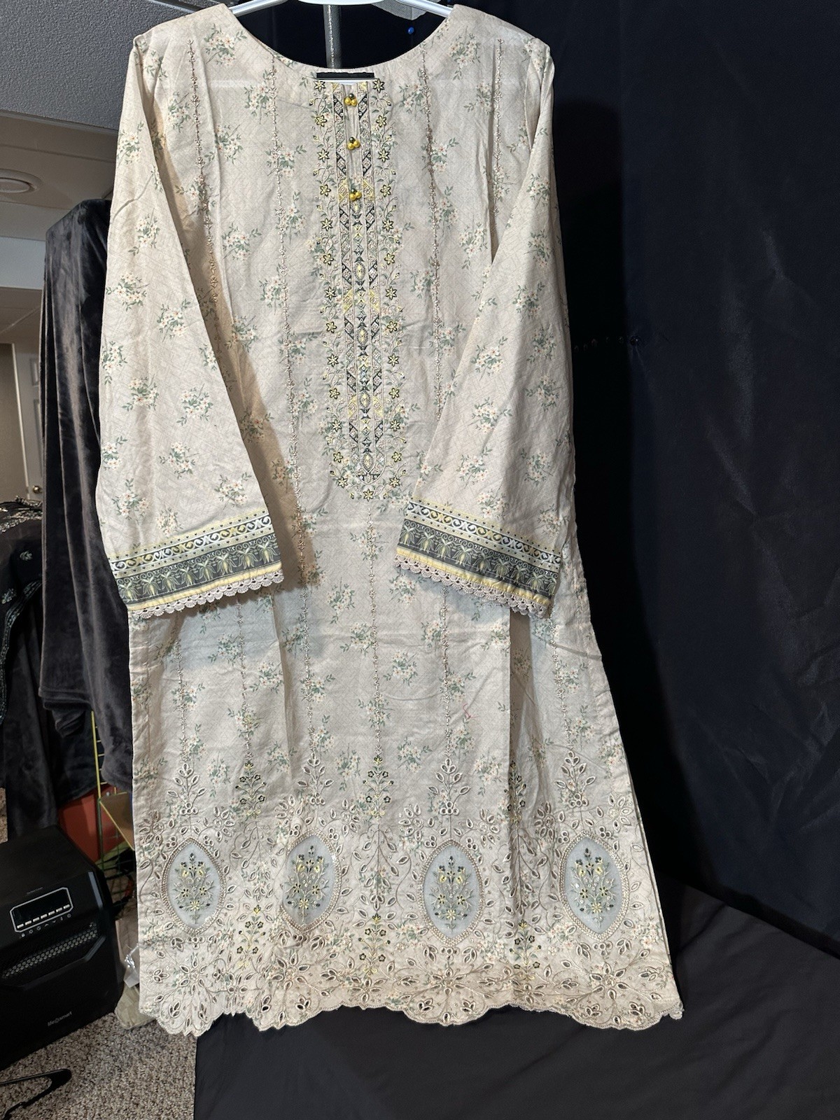 Riwayat Brand Embroidered Lawn / Cotton Shirt / Kurti – 1 Pc-Medium Only -$22