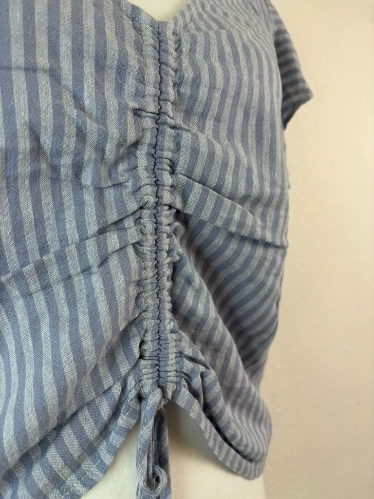 Madewell women’s 0 linen-blend ruffle sleeve drawstring crop top in stripe blue