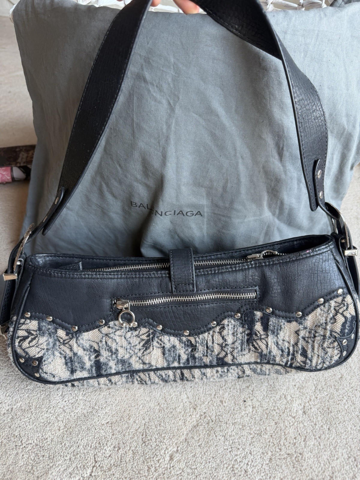 VINTAGE Embroider Shoulder Bag Western Buckle Studded