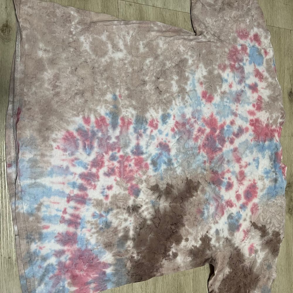 AC DC High Voltage Tie Dye Shirt Size Large NWOT Mens Angus Young Rock N Roll
