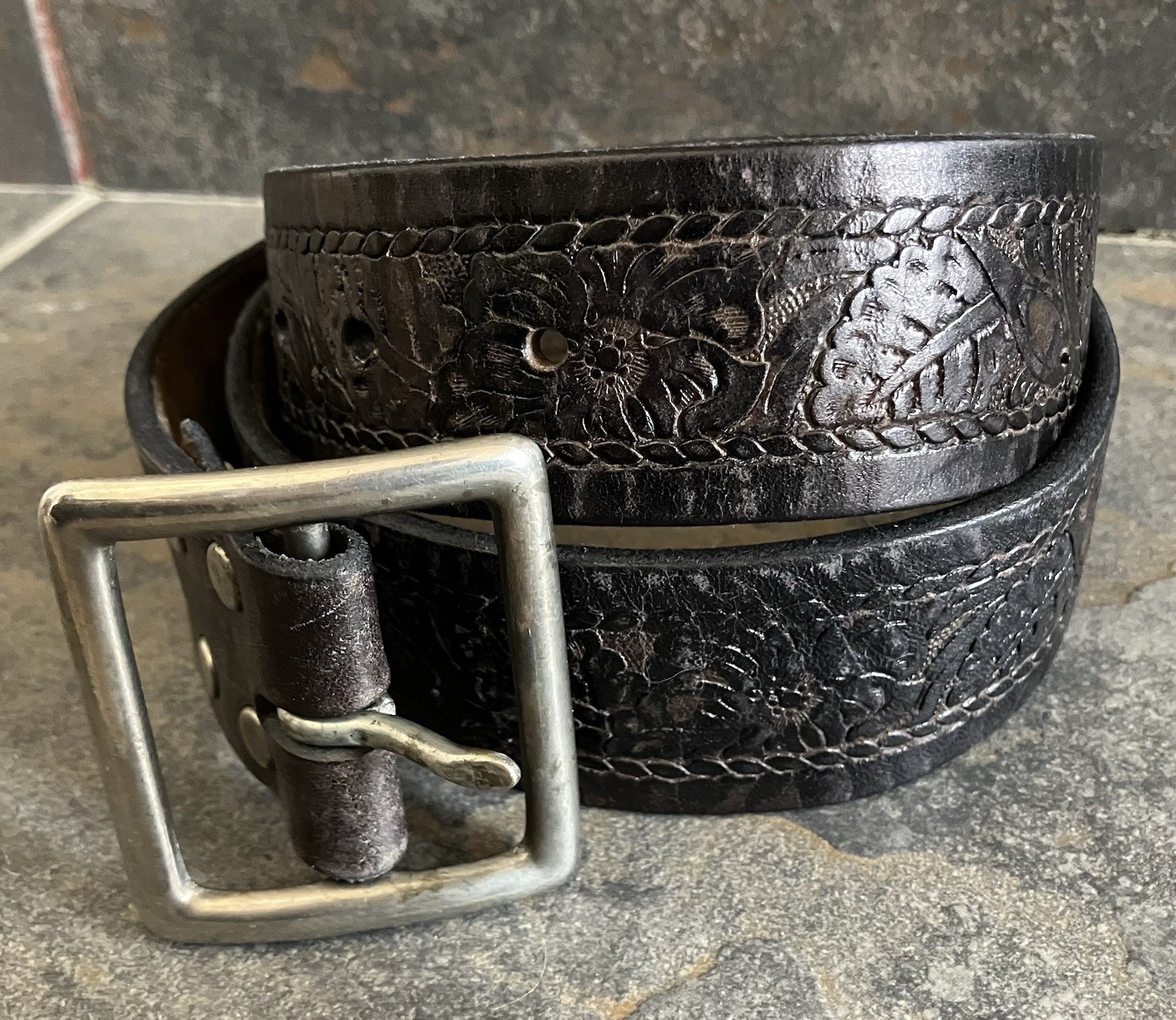 HTC Belt Brown Tooled Leather Size 34 Zip Stevenson