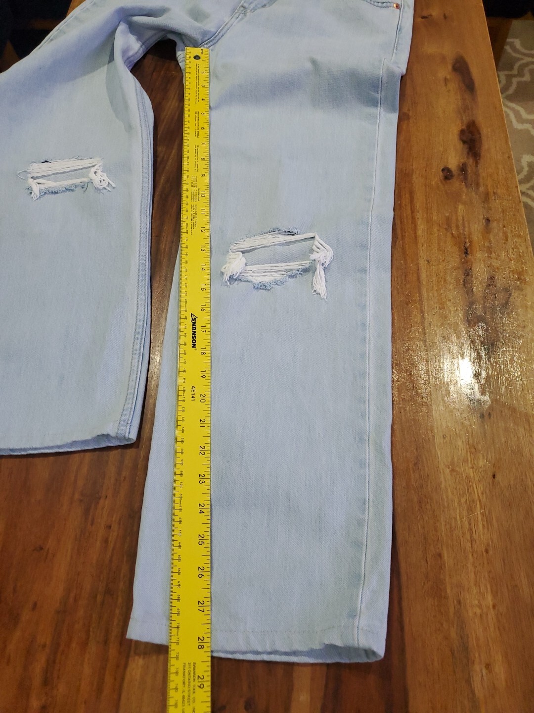Levi’s Low Pro Straight Jeans Women’s 28 Actual 30×28 Distressed Light Wash…