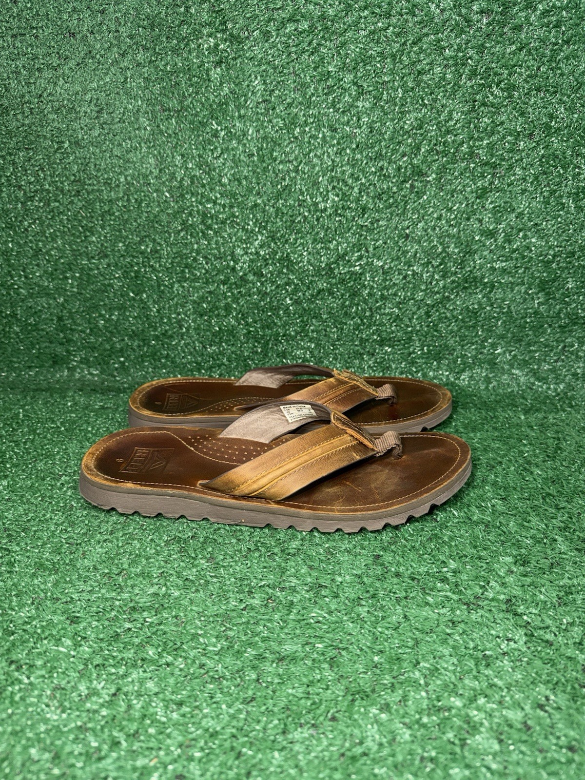 Reef Voyage Lux Sandals Mens Size 9 Brown Leather Thong Comfort Casual Shoes