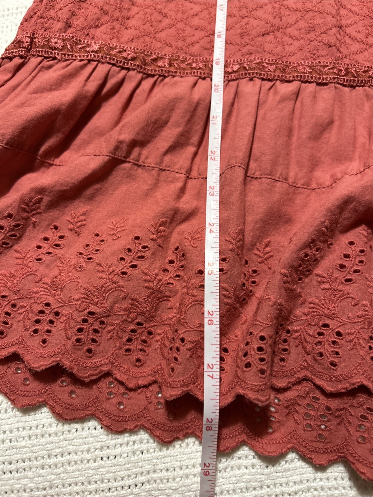 LOGO LAVISH Top M Embroider Ruffle Eyelet Knit Sleeve Button Front Lace Pintuck