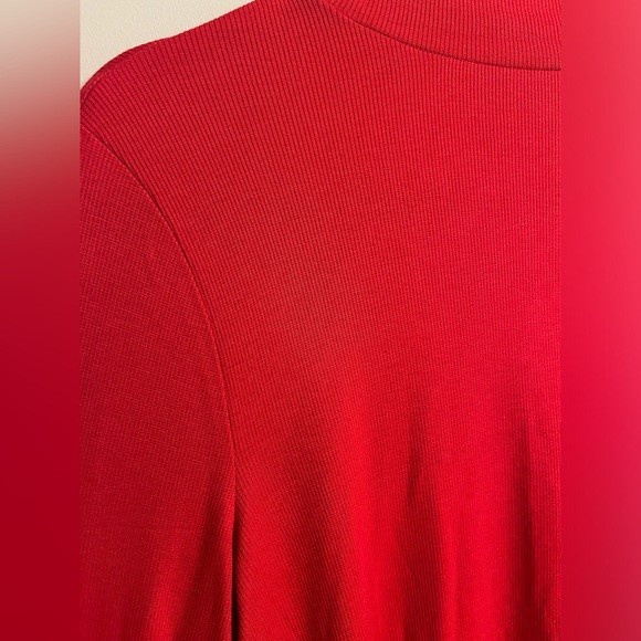NWT Lou & Grey Mock Neck Long Sleeved Women’s Shirt Size XL Red Holiday