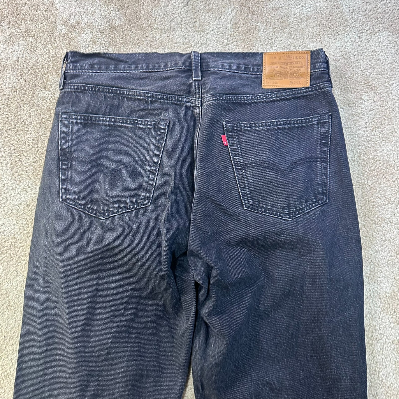 Levi’s premium 568 Loose Straight Jean’s Men’s 36×32 Pants Black Denim Baggy