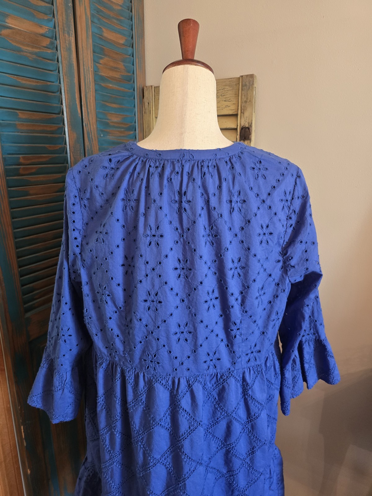 J Jill Eyelet Ruffle Smocked Amalfi Midi Dress L Blue Coastal Boho Lined Pkts