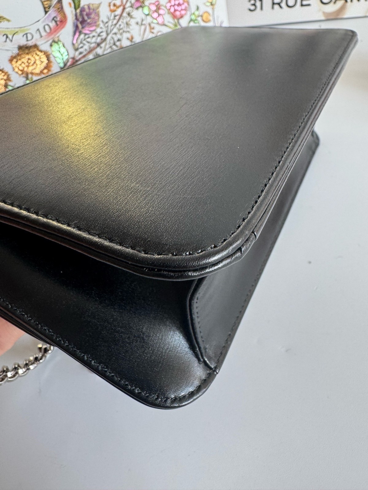 Dior Pre-Owned Authentic Chain Bag Black 21×13×6cm Silver