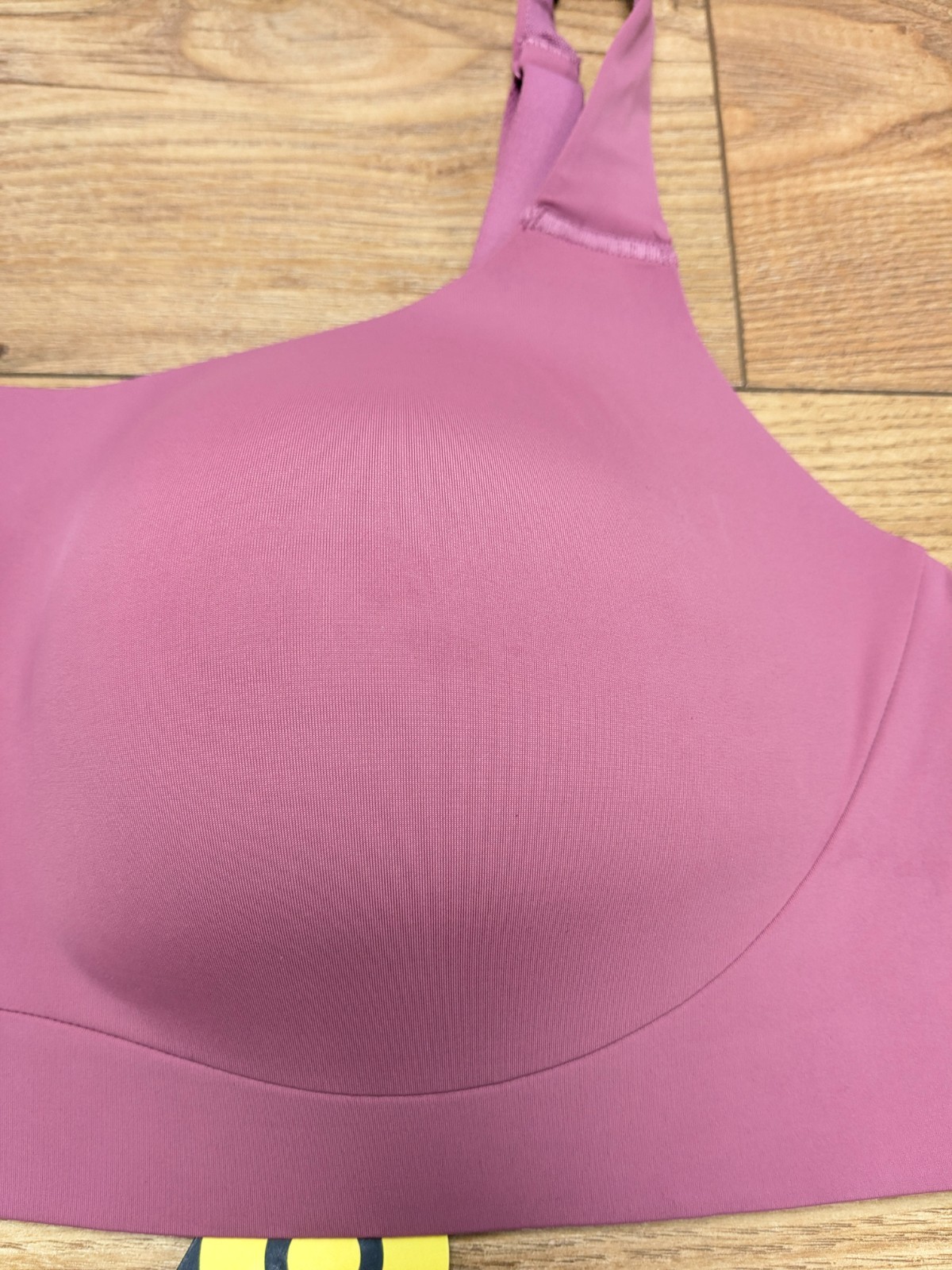 M&S GoodMove Flexifit Raspberry Unwired Medium Support Sports Bra UK 40C