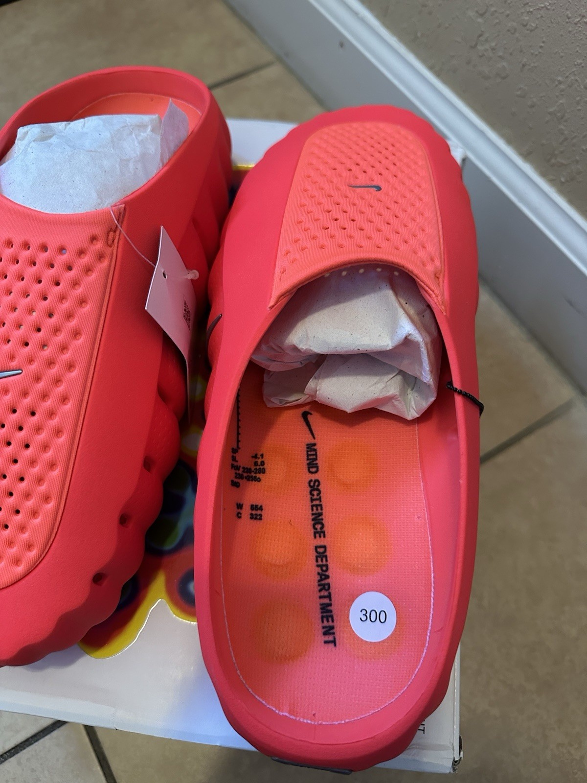 Nike Mind 001 Men’s Slides size 12, Solar red New