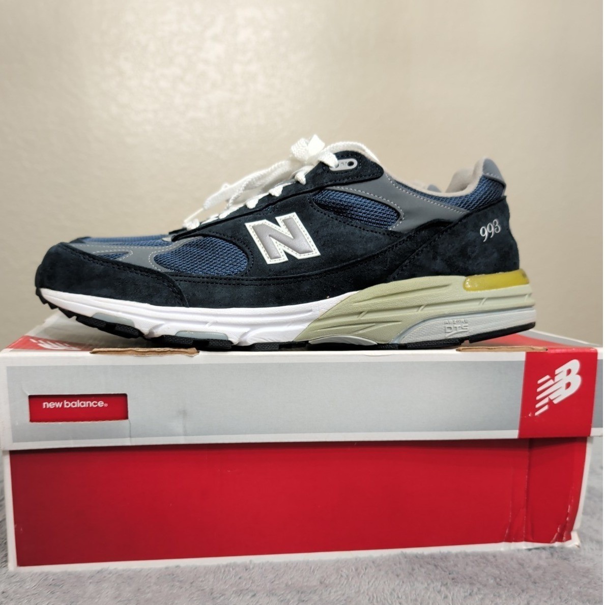 New Balance MADE in USA 993 Core Navy MR993NV Men’s Shoe Size 12 width 4E READ