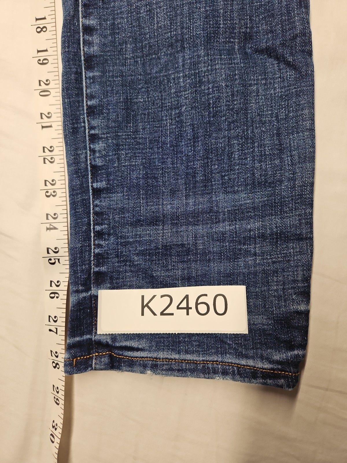 American Eagle Men’s 32×30 Next Level Flex Slim Straight Distressed Jeans