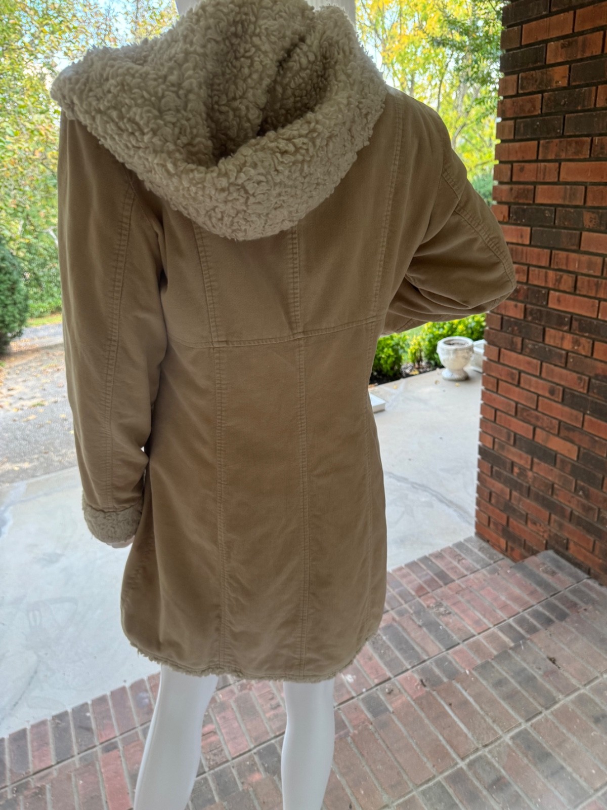 STATIC SIZE LARGE Cotton Beige Hooded Quilted Lining Button Up Embroidery