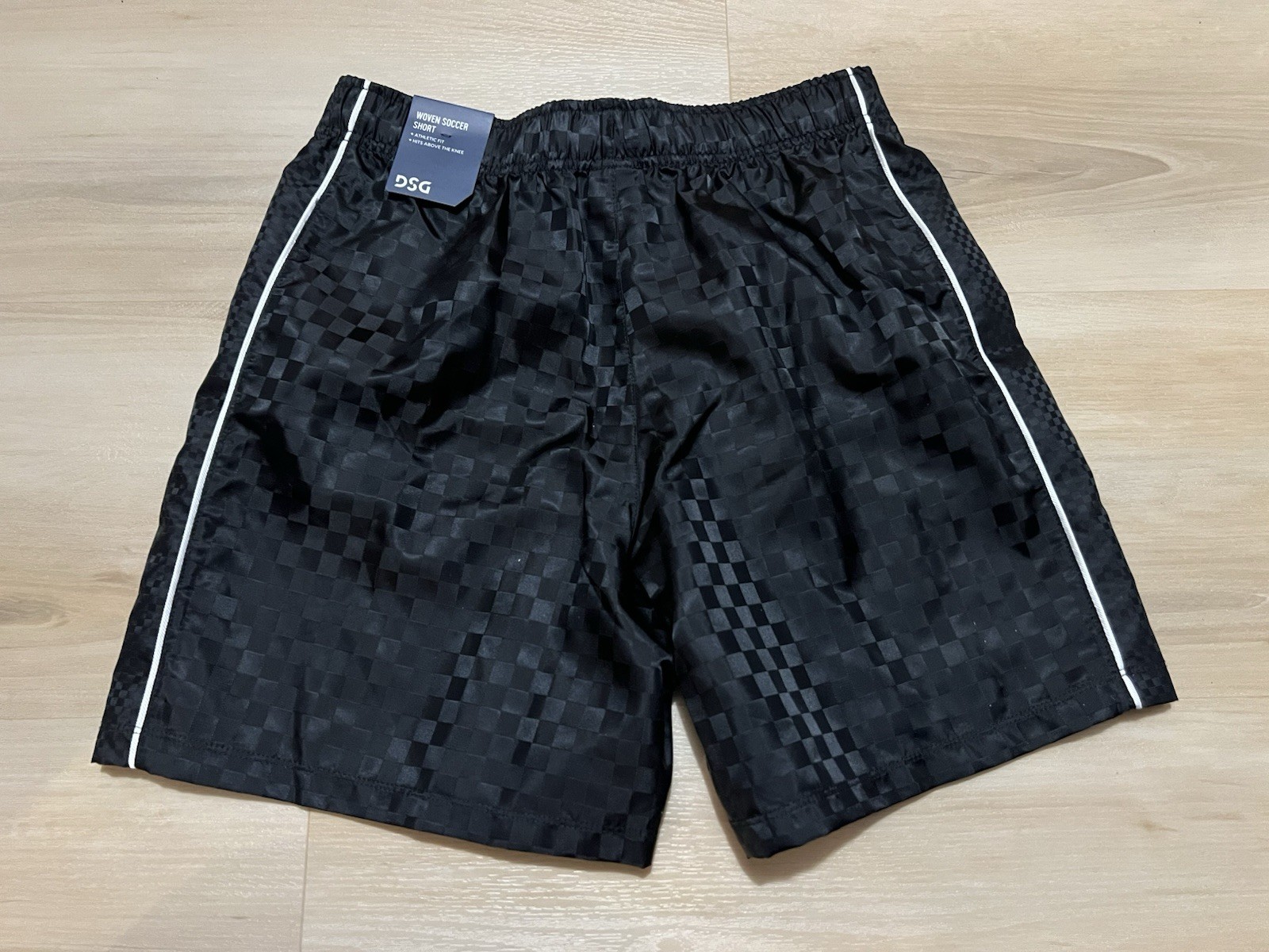 NWT DSG Woven Soccer Shorts Performance Boys Youth Sports Large Black Nylon
