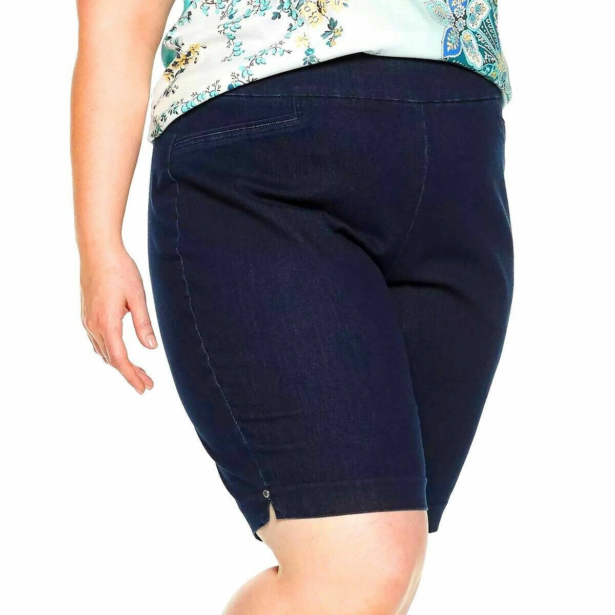 Terra & Sky /Jack David Women’s Plus Size Blue Pull on Denim jean Pants/Short