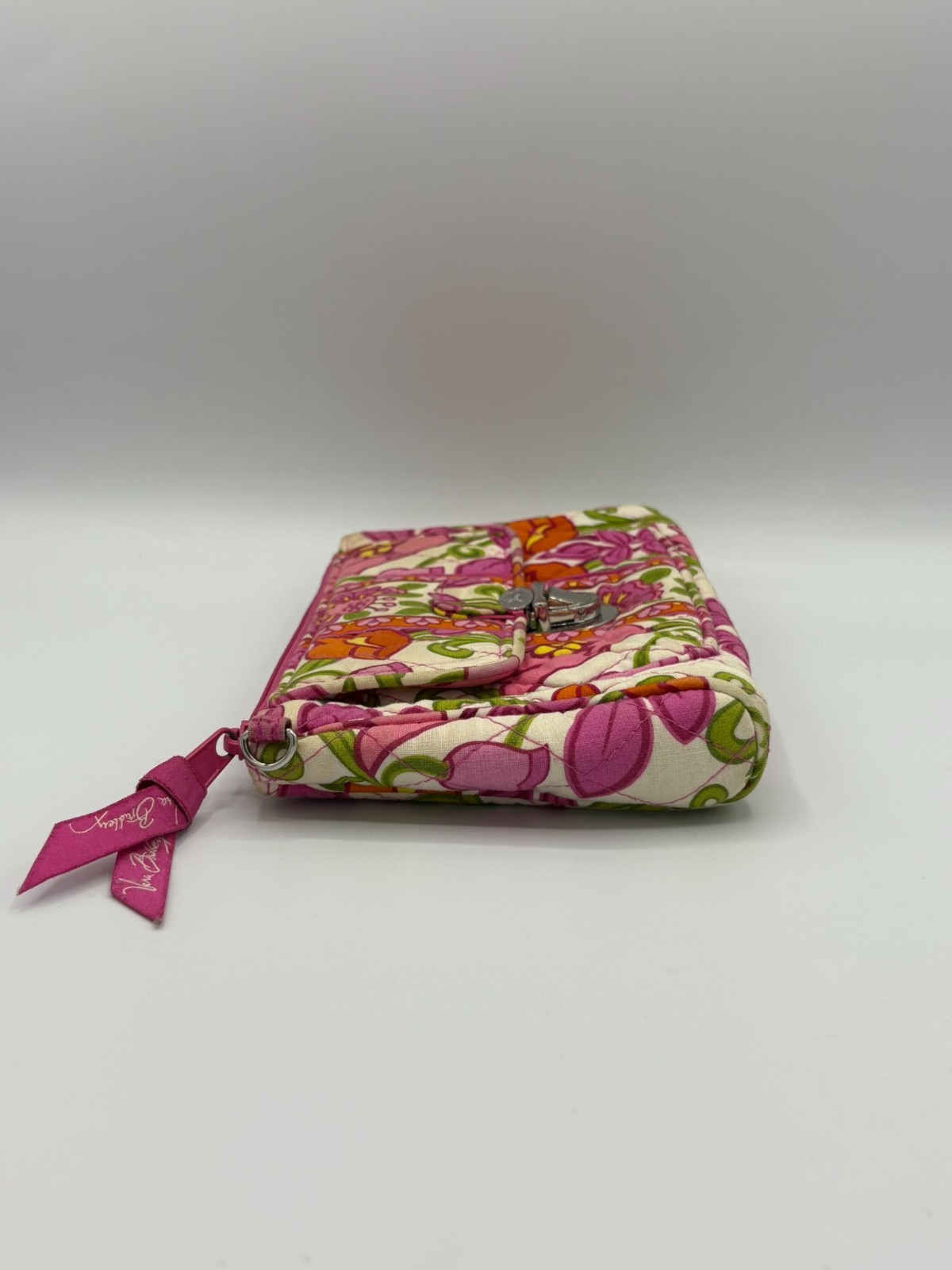 Vera Bradley Lilli Bell Push Lock Wristlet Wallet Purse Pink Floral Retired FLAW
