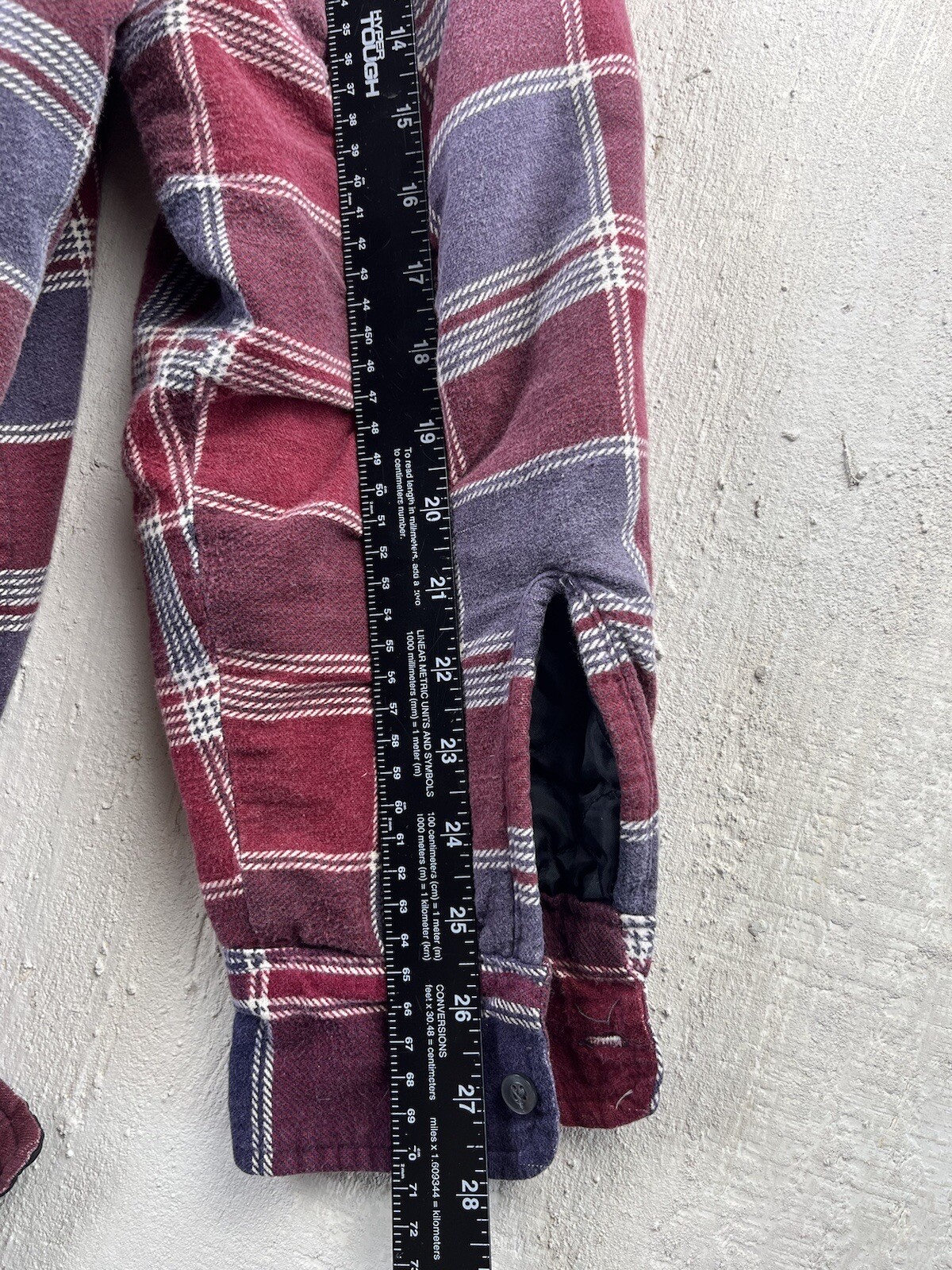 Premier Red Plaid Men’s Size X-Large Button Up Distressed Trucker Jacket