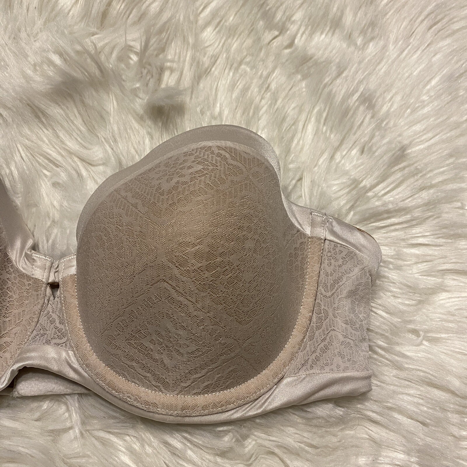 Ambrielle 38C Bra MultiWay Strapless Underwire Back Closure No Straps
