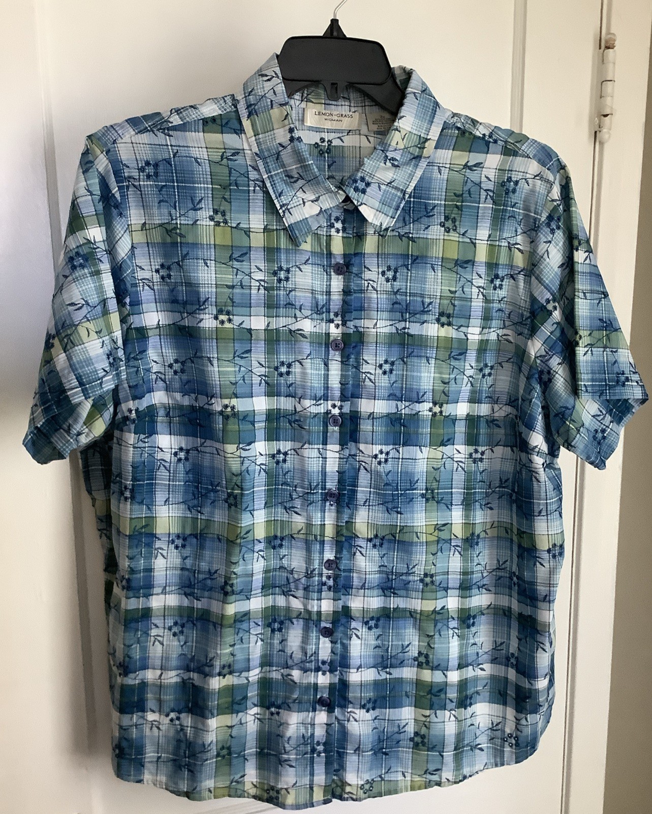 Lemon Grass Womens Top 2X Short Sleeve Blue Plaid Eyelet Button Up Embroidered