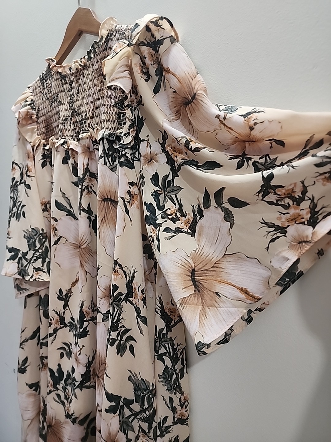 Happy x Nature Size L Dress smocked Floral Boho knee Length By Kate Hudson